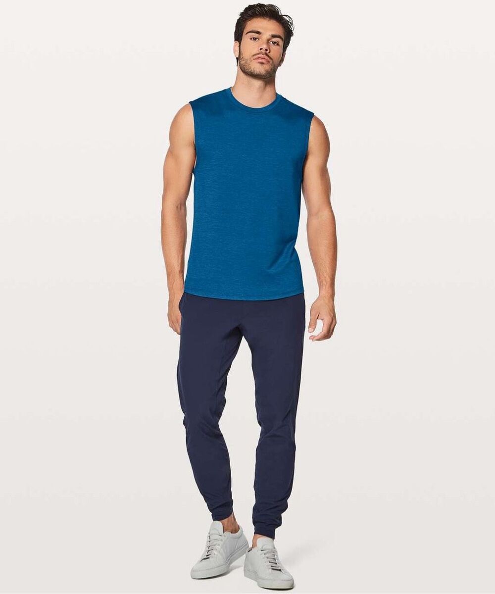✨Lululemon Somatic Sleeveless Dark Royal Tank✨